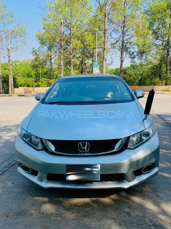Honda Civic 2015 for Sale in Islamabad Image-1