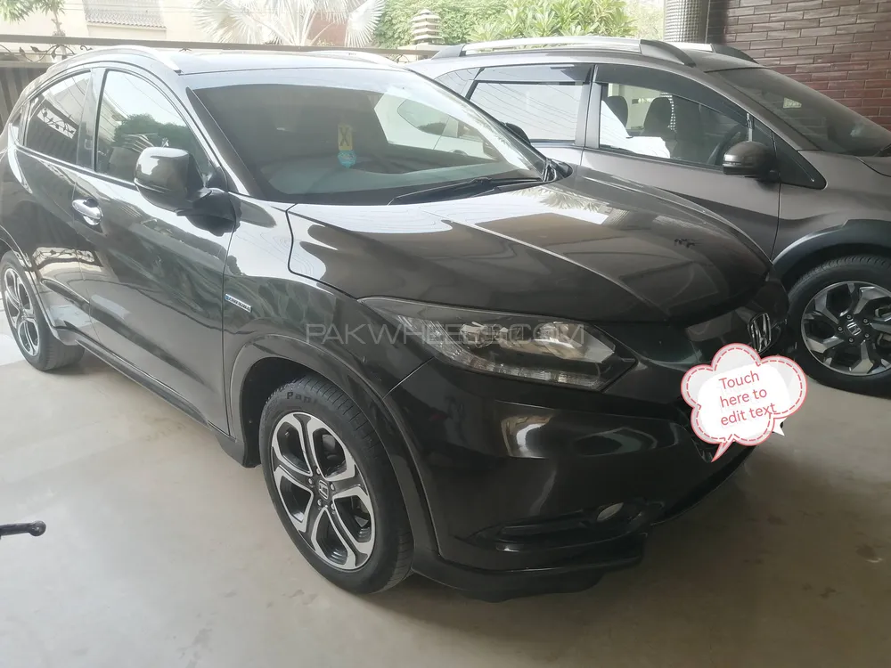 Honda Vezel 2015 for Sale in Lahore Image-1