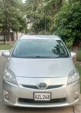 Toyota Prius S LED Edition 1.8 2011 for Sale