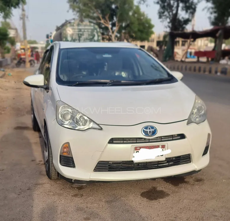 ٹویوٹا اکوا 2013 for Sale in کراچی Image-1