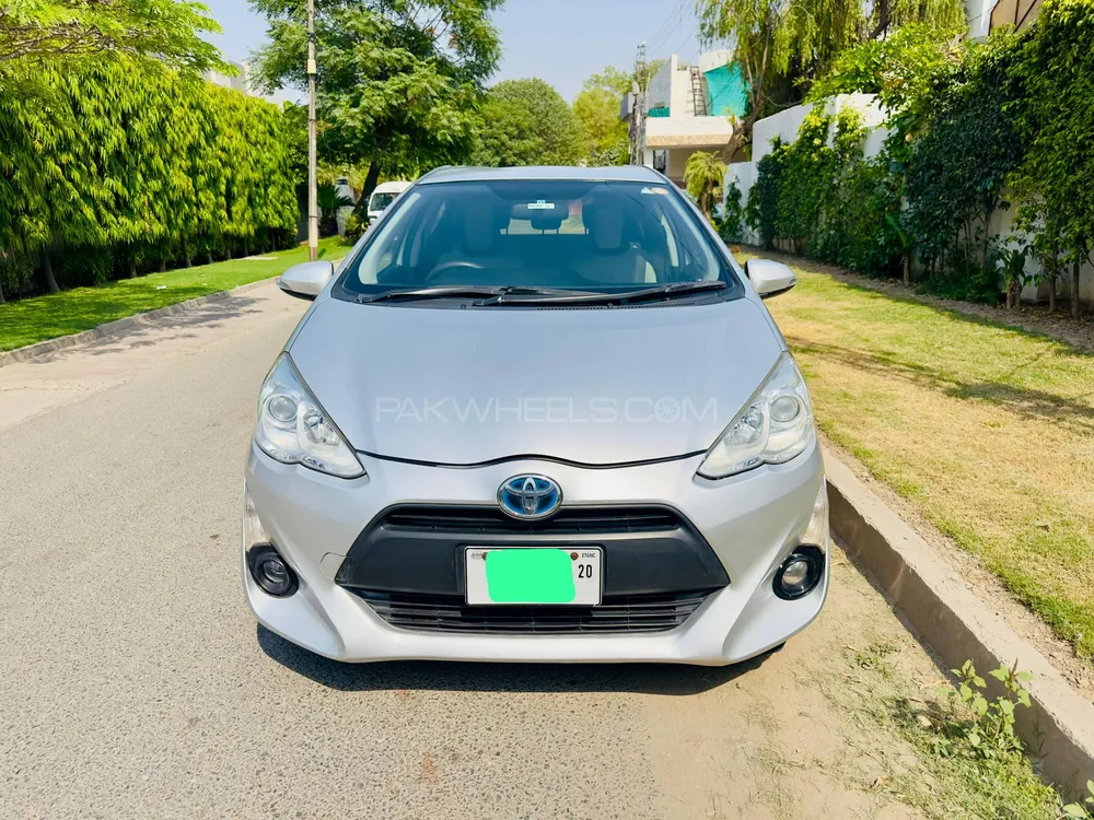 Toyota Aqua 2015 for Sale in Lahore Image-1