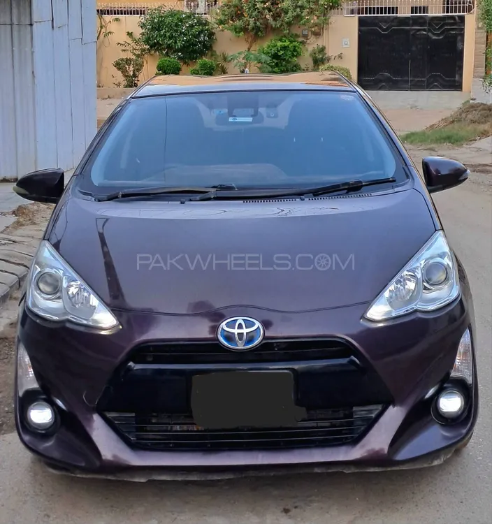 Toyota Aqua 2016 for Sale in Karachi Image-1