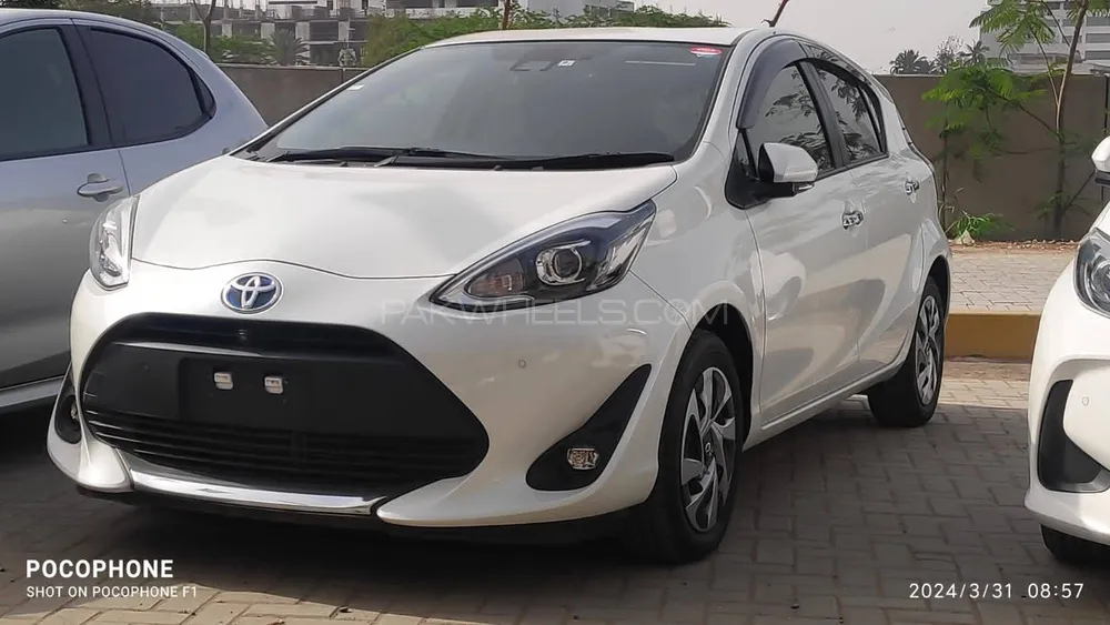 Toyota Aqua 2020 for Sale in Karachi Image-1
