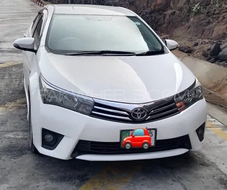 Toyota Corolla 2015 for Sale in Kohat Image-1