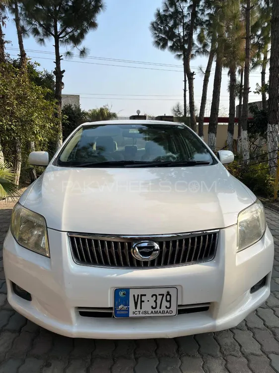 Toyota Corolla Axio 2007 for Sale in Mardan Image-1
