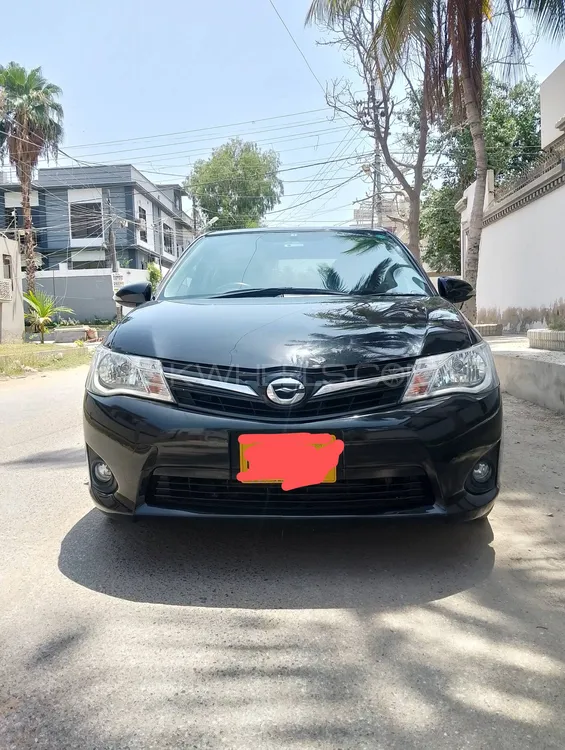 Toyota Corolla Axio 2014 for Sale in Karachi Image-1