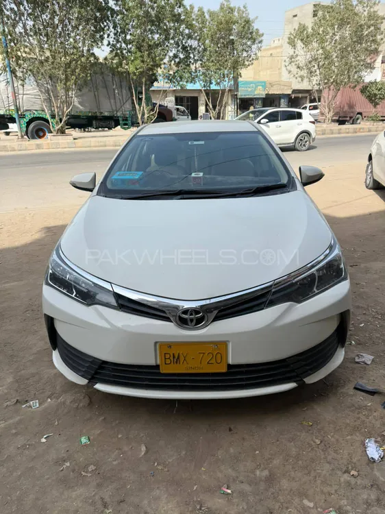 Toyota Corolla 2018 for Sale in Karachi Image-1