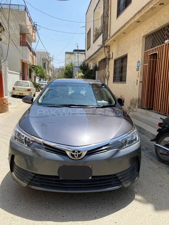 Toyota Corolla 2019 for Sale in Karachi Image-1