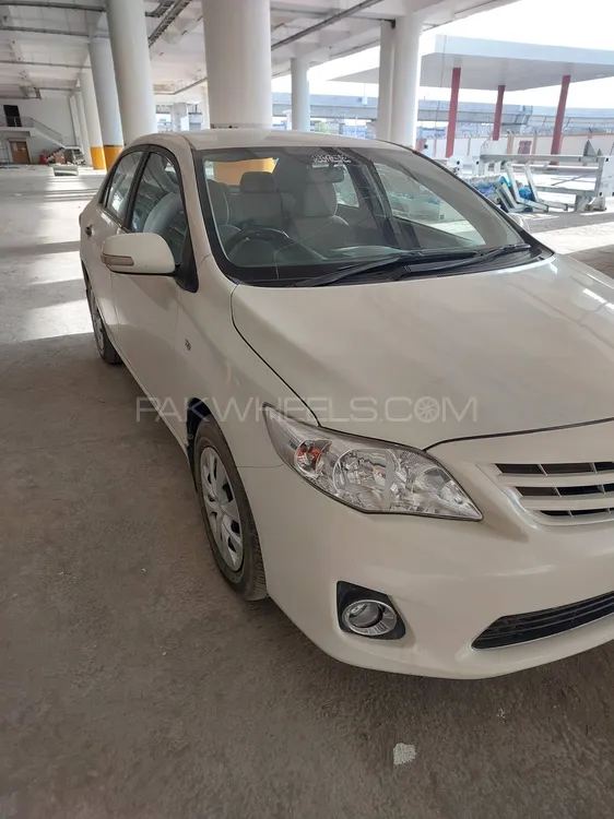 Toyota Corolla 2013 for Sale in Peshawar Image-1