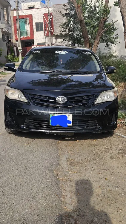 Toyota Corolla 2011 for Sale in Lahore Image-1