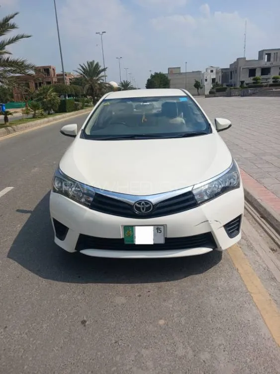 Toyota Corolla 2015 for Sale in Lahore Image-1