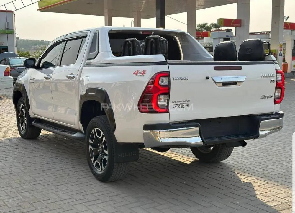 Toyota Hilux 2022 for Sale in Lahore Image-1