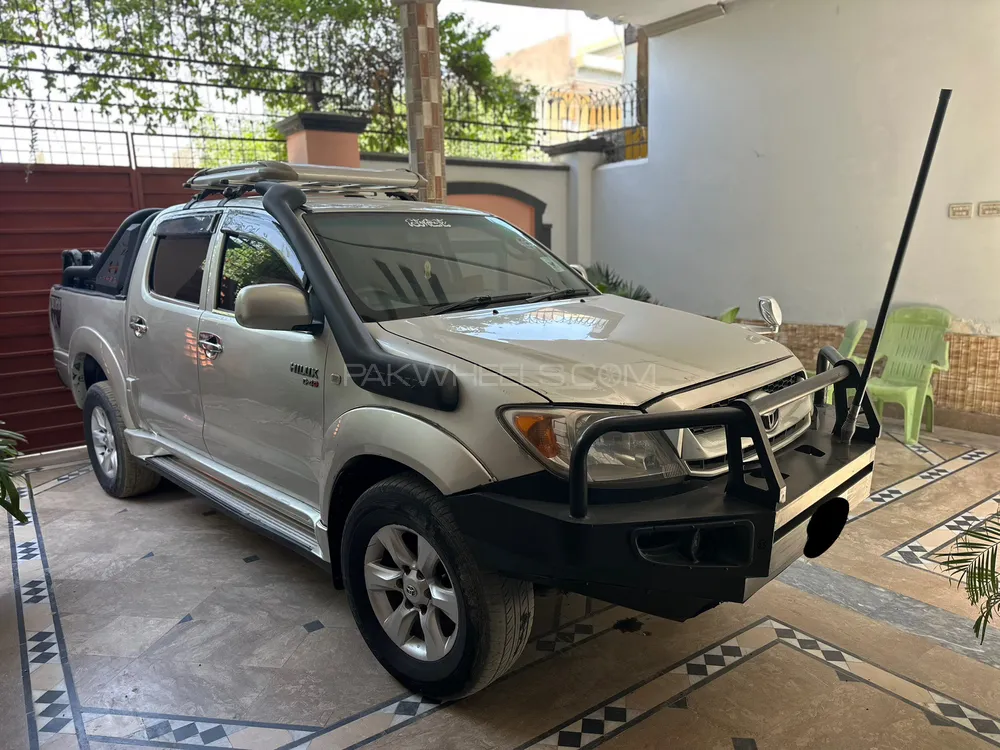 Toyota Hilux 2012 for Sale in Layyah Image-1