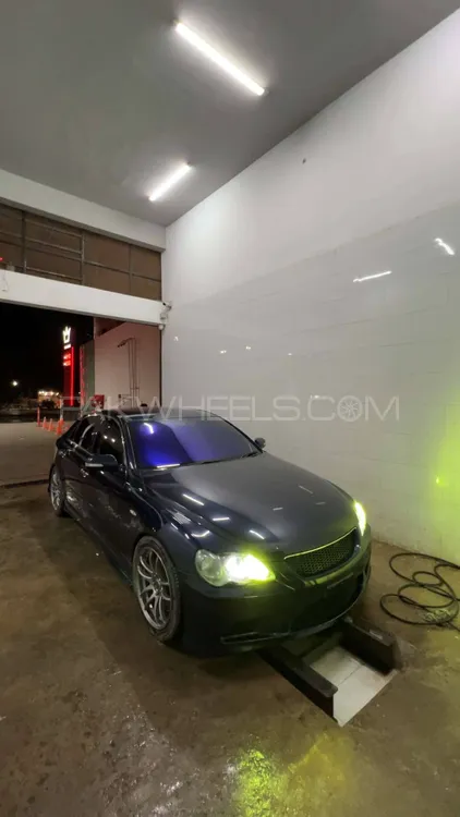 Toyota Mark X 2005 for Sale in Hyderabad Image-1
