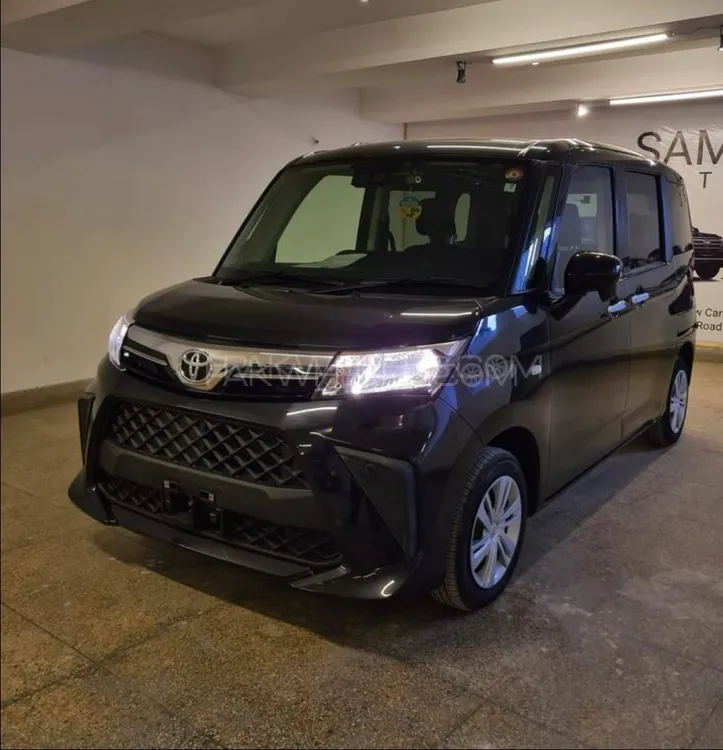 Toyota Roomy 2022 for Sale in Lahore Image-1