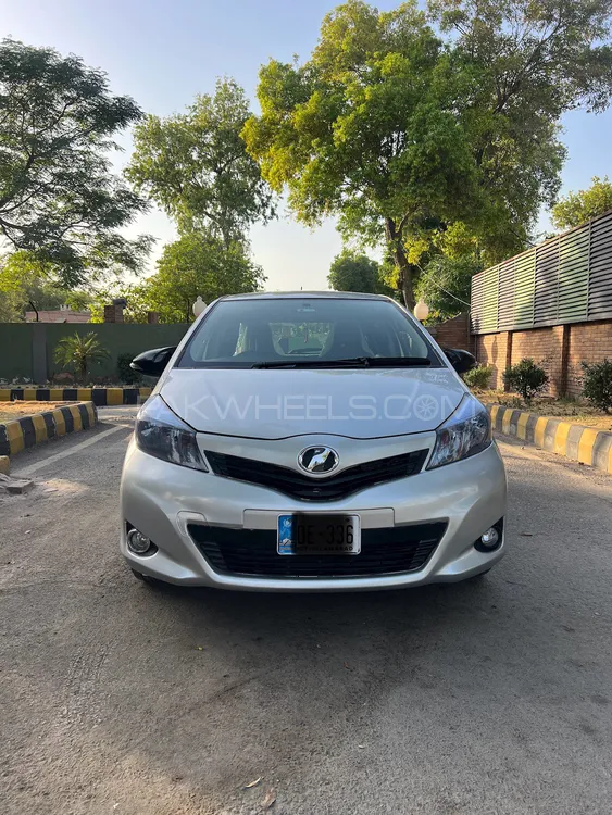 ٹویوٹا ویٹز 2011 for Sale in پشاور Image-1