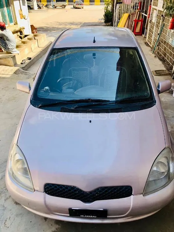 Toyota Vitz 2001 for Sale in Kohat Image-1