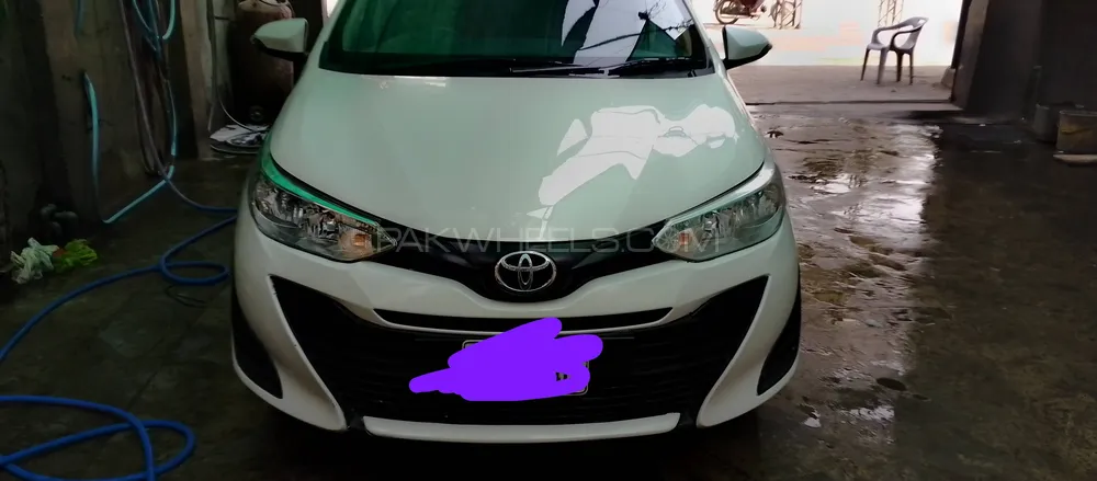 Toyota Yaris Sedan 2021 for Sale in Lahore Image-1
