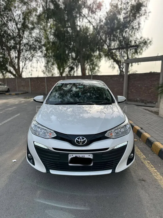 Toyota Yaris Sedan 2023 for Sale in Lahore Image-1