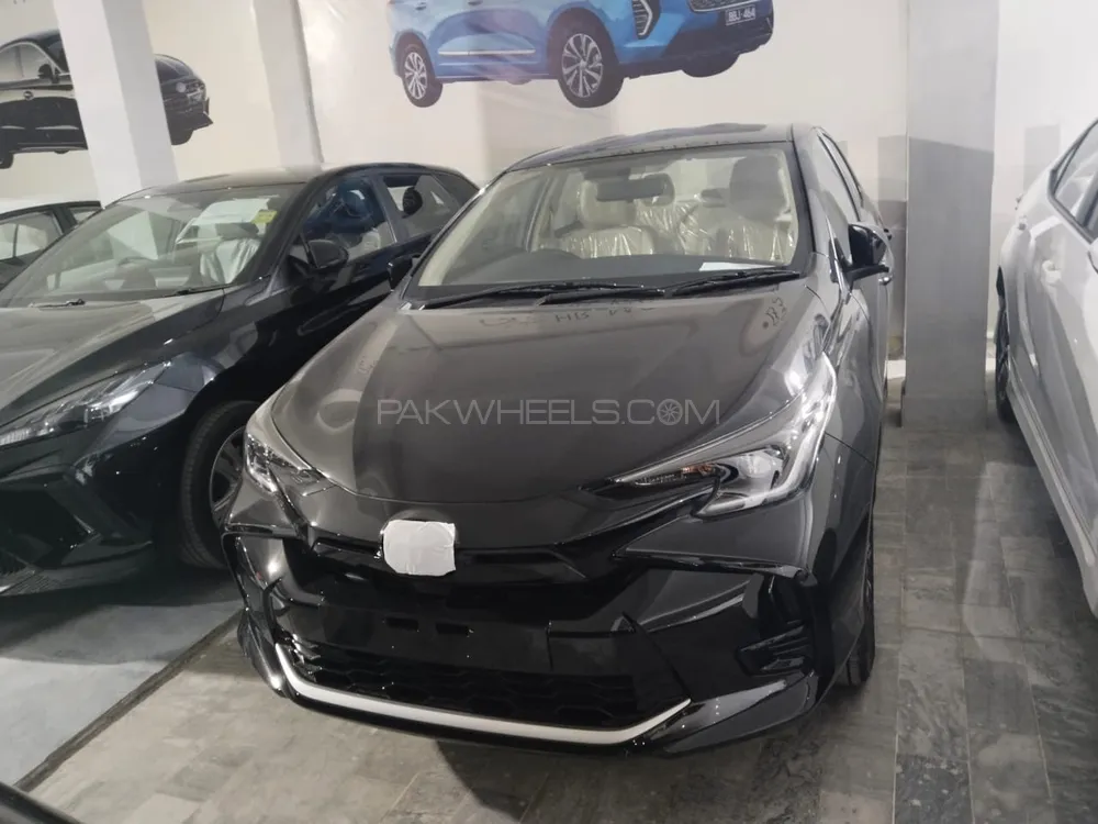 Toyota Yaris Sedan 2025 for Sale in Lahore Image-1