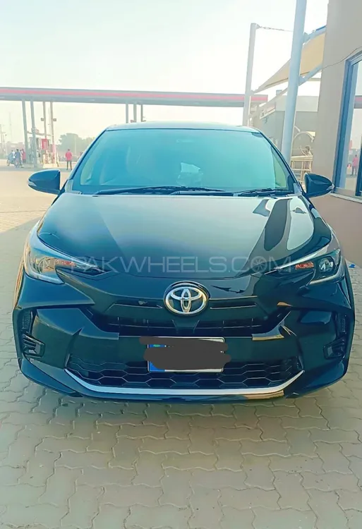 ٹویوٹا یارس سیڈان 2024 for Sale in فیصل آباد Image-1