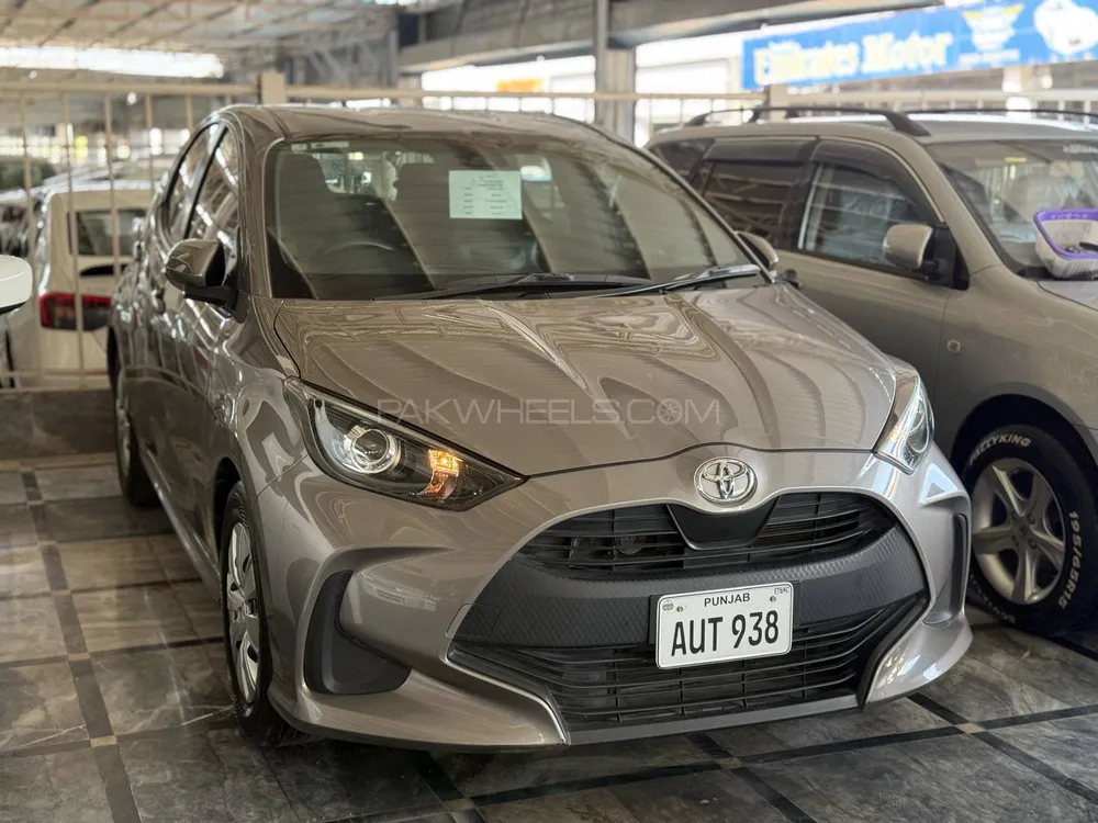 Toyota Yaris Hatchback 2021 for Sale in Peshawar Image-1