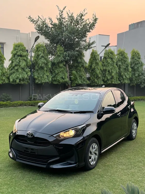 Toyota Yaris Hatchback 2022 for Sale in Lahore Image-1