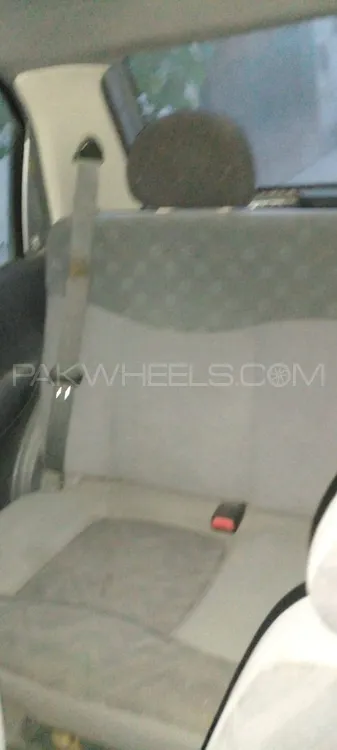 Chevrolet Exclusive 2004 for Sale in Karachi Image-1