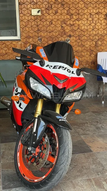 Honda CBR 600RR 2010 for Sale Image-1