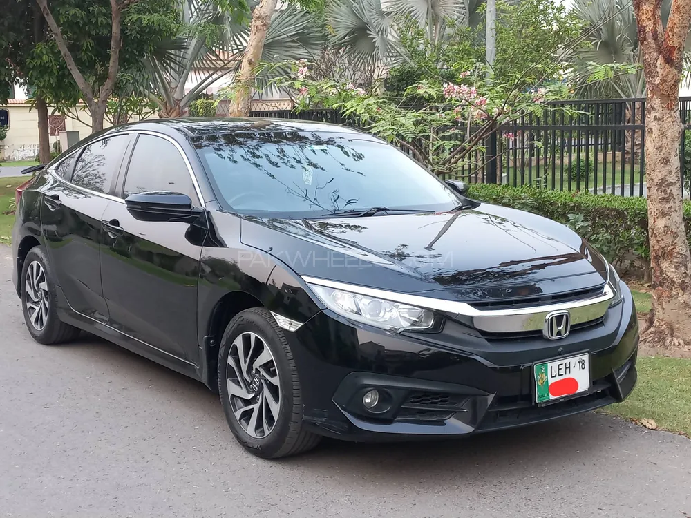 Honda Civic 2018 for Sale in Lahore Image-1