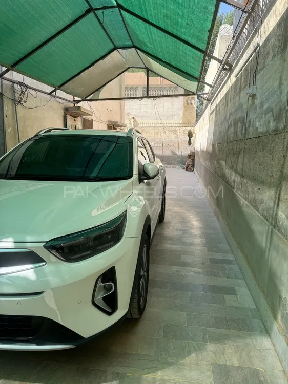 KIA Stonic 2025 for Sale in Hyderabad Image-1