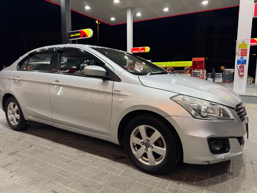 Suzuki Ciaz 2017 for Sale in Islamabad Image-1