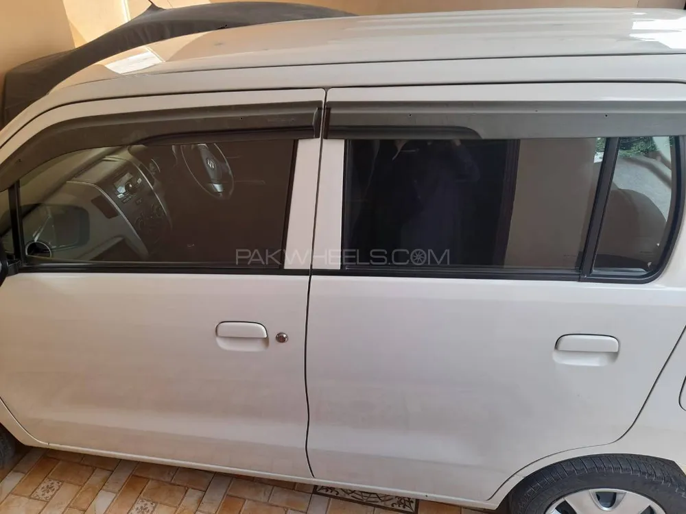 Suzuki Wagon R 2017 for Sale in Lahore Image-1