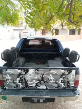 Toyota Hilux Double Cab 2002 for Sale