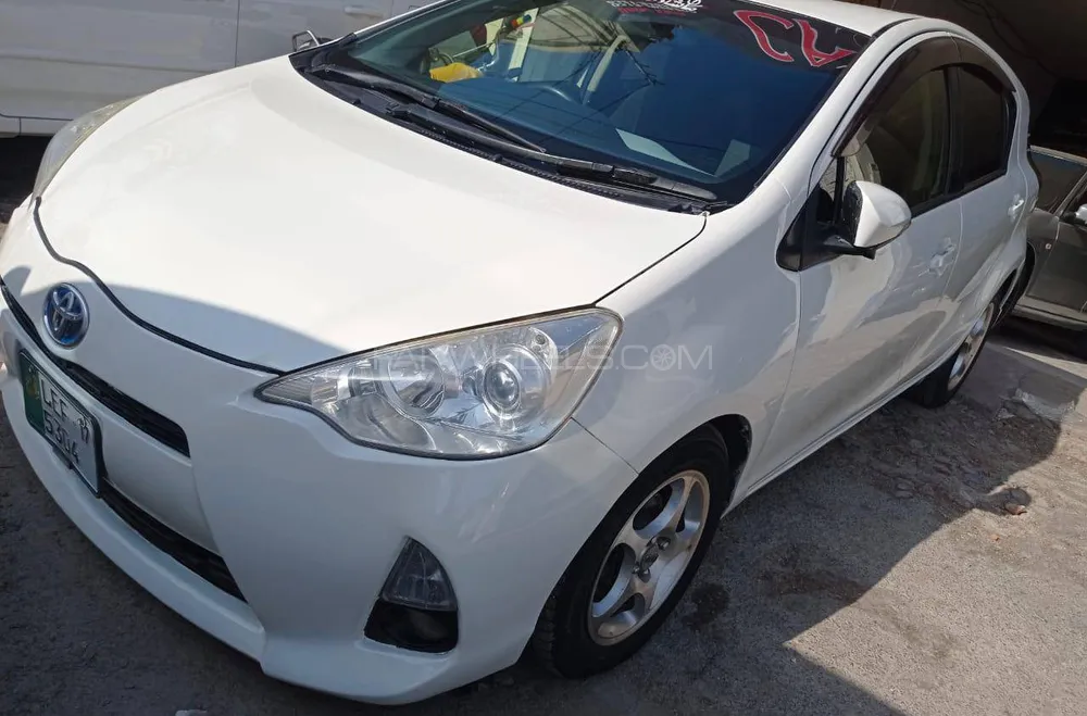 ٹویوٹا اکوا 2017 for Sale in جھنگ Image-1