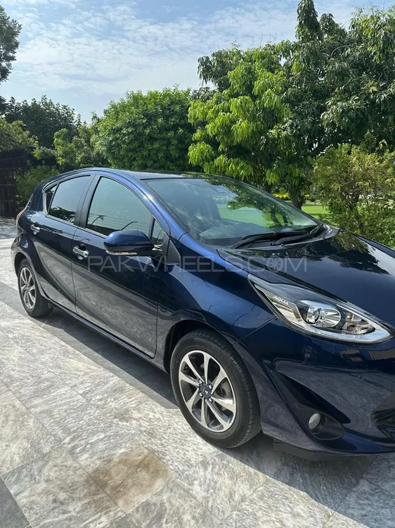 Toyota Aqua 2021 for Sale in Peshawar Image-1