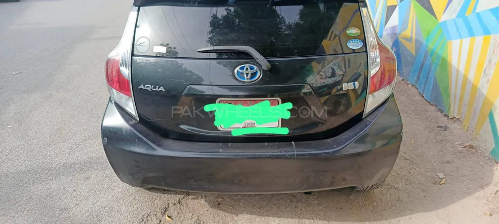 Toyota Aqua 2015 for Sale in Hyderabad Image-1