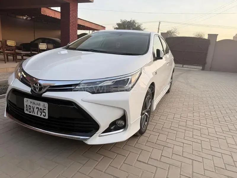 Toyota Corolla 2021 for Sale in Lahore Image-1