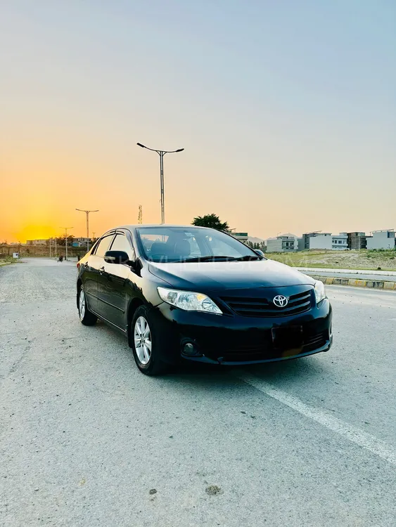 Toyota Corolla 2011 for Sale in Islamabad Image-1
