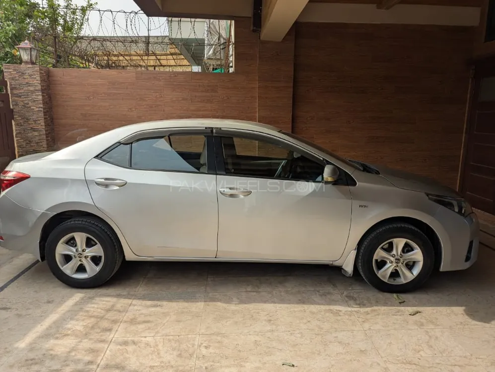 Toyota Corolla 2016 for Sale in Islamabad Image-1