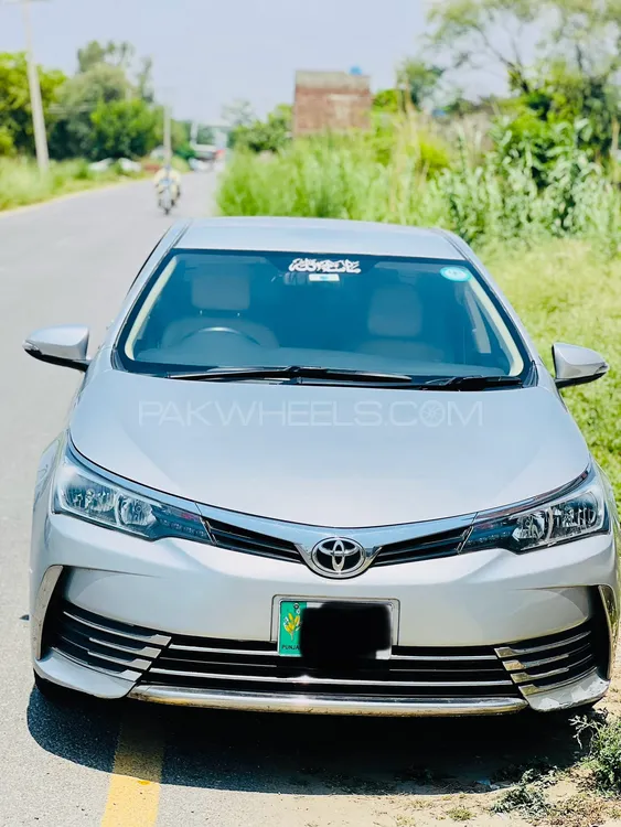 Toyota Corolla 2018 for Sale in Gujrat Image-1