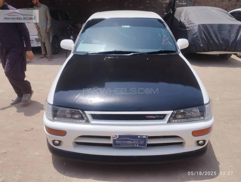 ٹویوٹا کرولا 2001 for Sale in پشاور Image-1