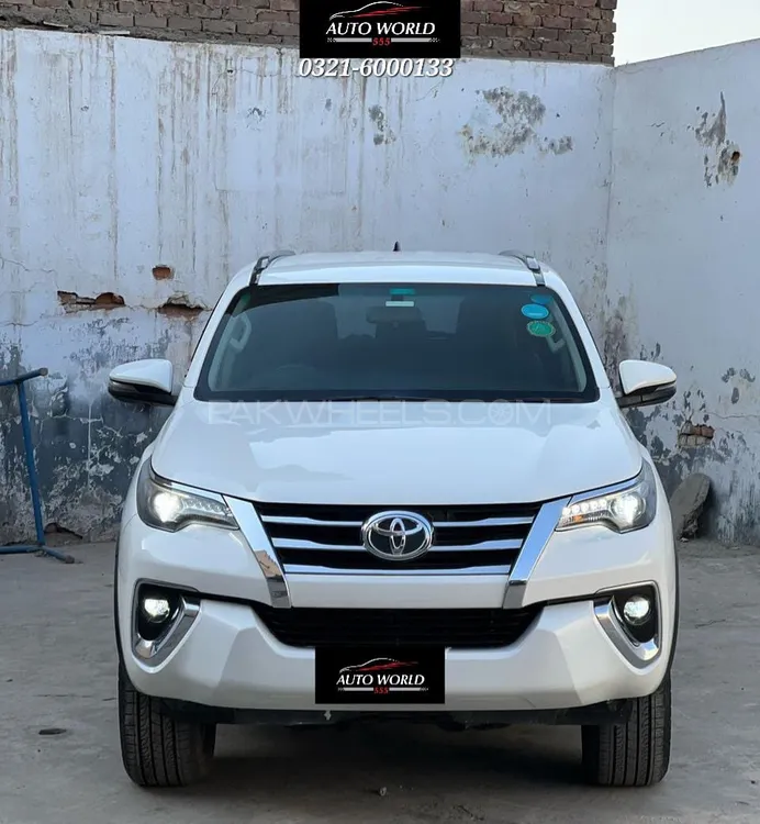 Toyota Fortuner 2018 for Sale in Lahore Image-1