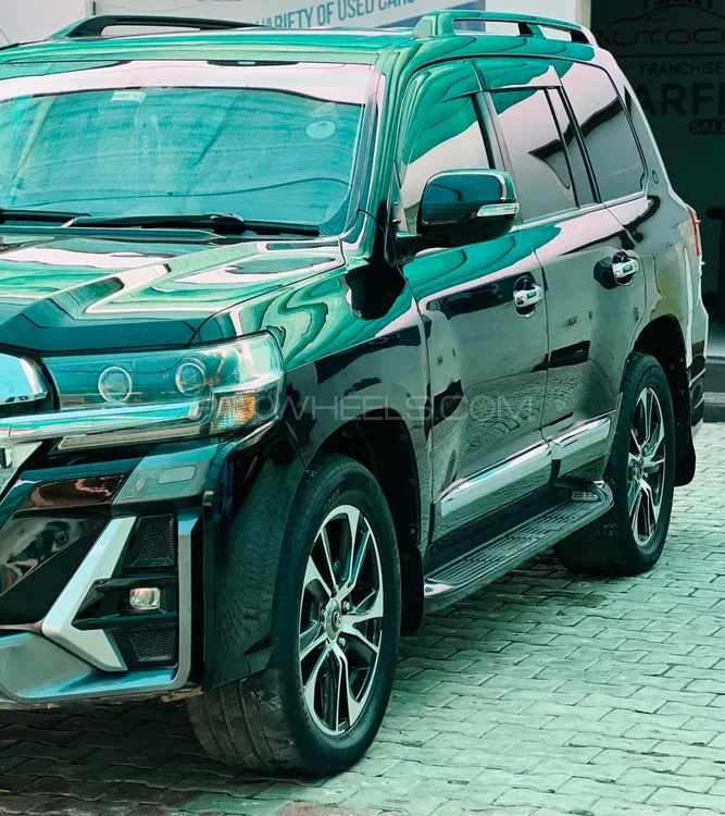 Toyota Land Cruiser 2014 for Sale in Lahore Image-1