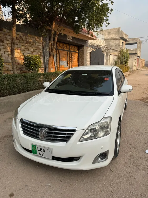 Toyota Premio 2010 for Sale in Peshawar Image-1