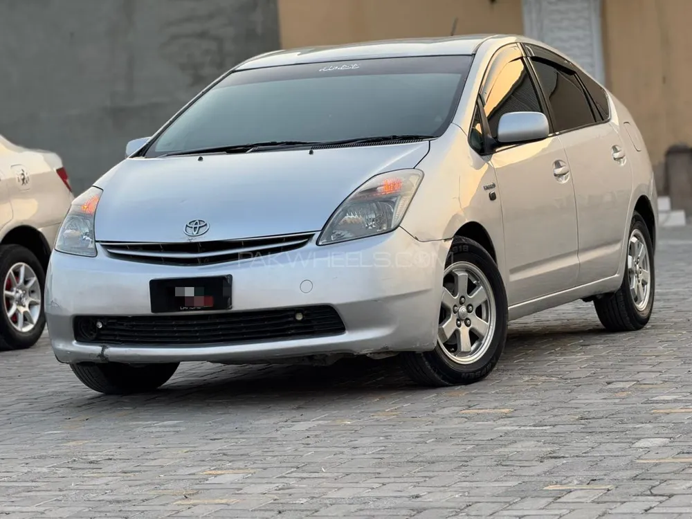 Toyota Prius 2007 for Sale in Islamabad Image-1