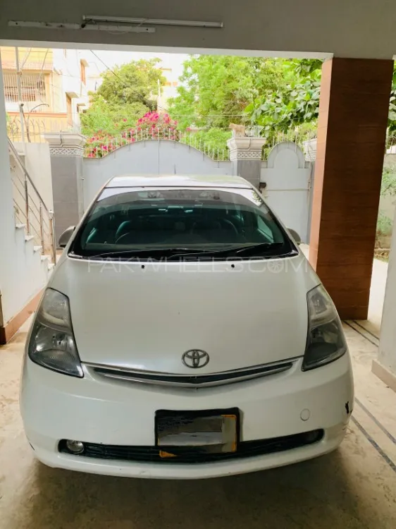 Toyota Prius 2007 for Sale in Karachi Image-1
