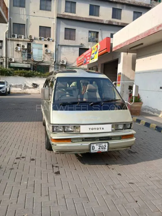 ٹویوٹا ٹاؤن ایس 1986 for Sale in لاہور Image-1