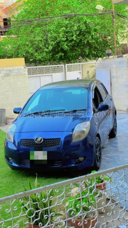 Toyota Vitz 2006 for Sale in Lahore Image-1