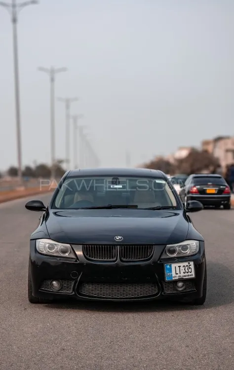 بی ایم ڈبلیو 3 سیریز 2008 for Sale in لاہور Image-1
